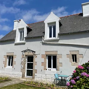 https://charmante-maison-bretonne-rnove-avec-jardin-clos.inbrittany.com